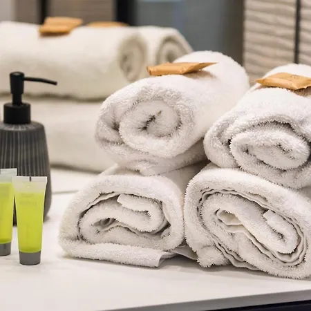 11th Floor Voguish By Bookinghost Варшава