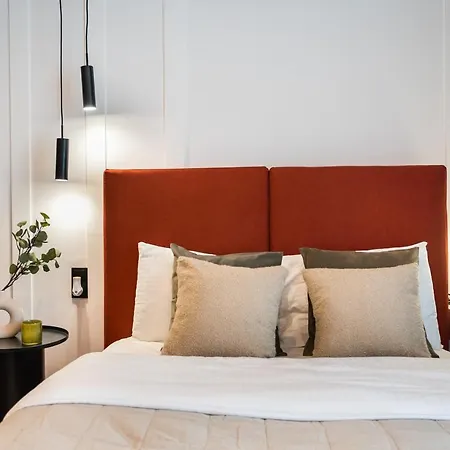 11th Floor Voguish Apartament *