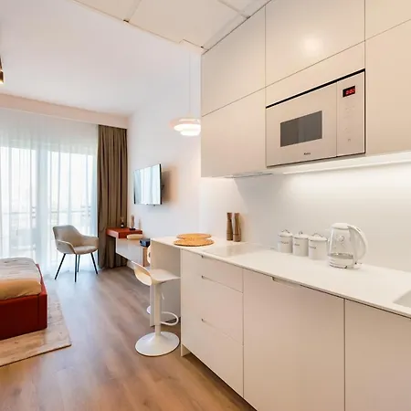 11th Floor Voguish By Bookinghost